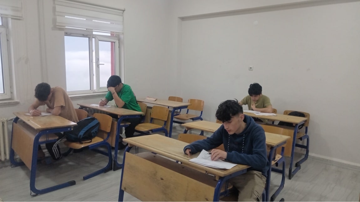 PANSİYON ÖĞRENCİLERİMİZE YÖNELİK PERFORMANS DEĞERLENDİRME SINAVI YAPILDI.